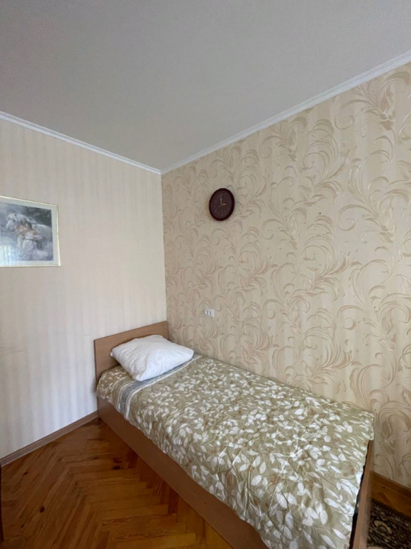 Квартира посуточно в Лиде ул Ленинская 4